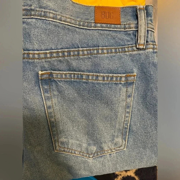Urban Outfitters BDG Men’s Light-wash 100% Cotton Denim Jeans 33x32 Slim EUC - Picture 7 of 13